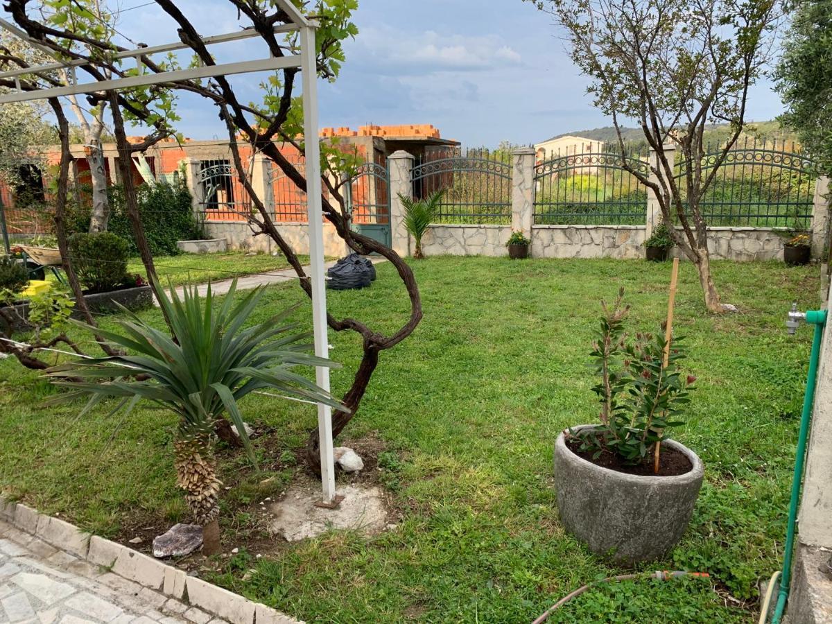 Apartments Simba Sutomore Zewnętrze zdjęcie