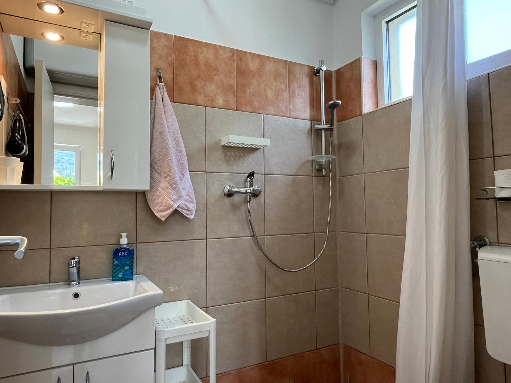 Apartments Simba Sutomore Zewnętrze zdjęcie