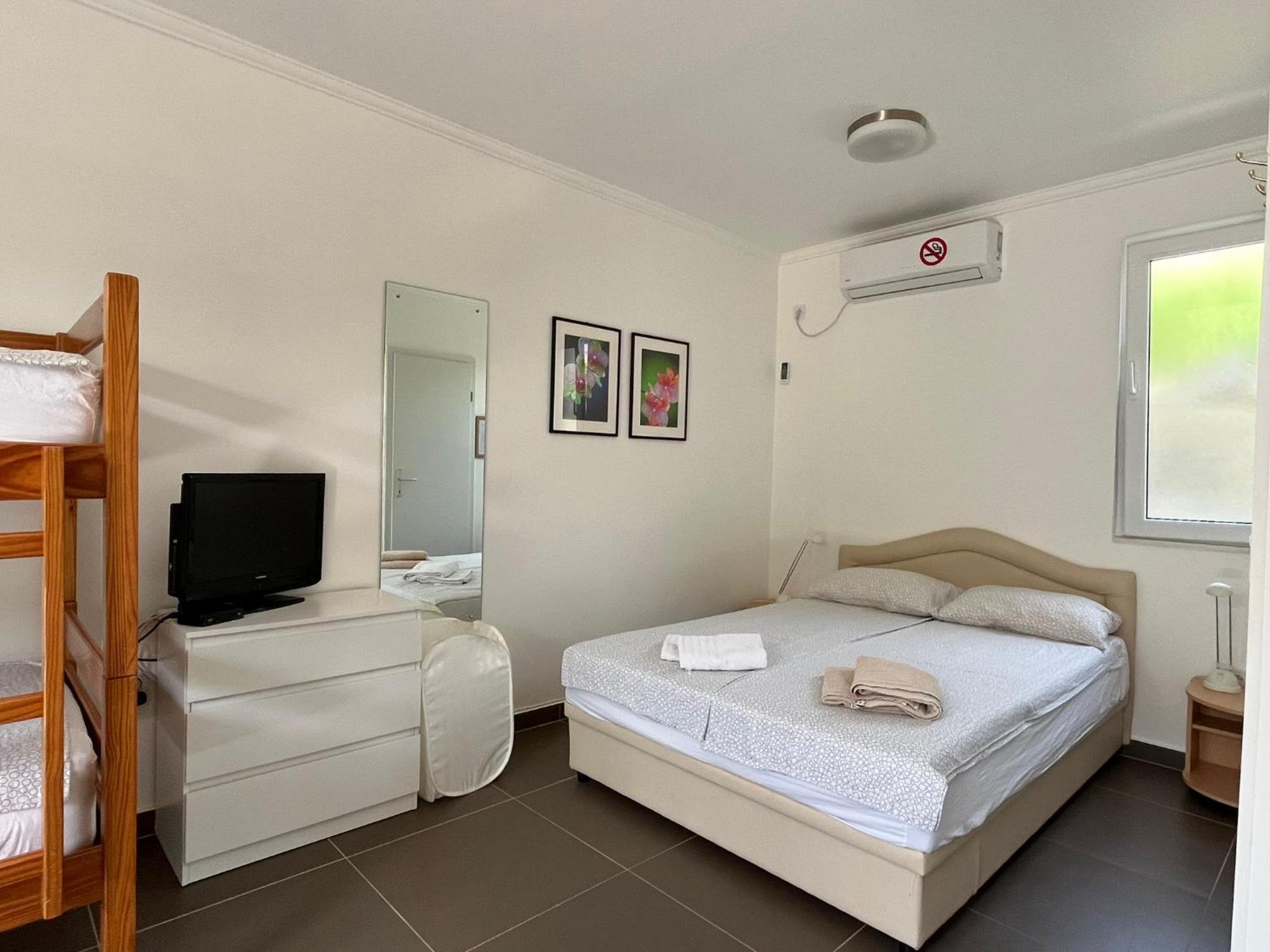 Apartments Simba Sutomore Zewnętrze zdjęcie